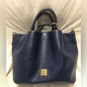 NWOT Dooney & Bourke Marine Blue Saffiano Leather Large Barlow with strap